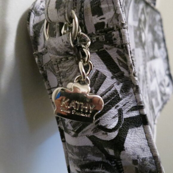Kathy Van Zeeland Handbag New York City Theme - Picture 4 of 11